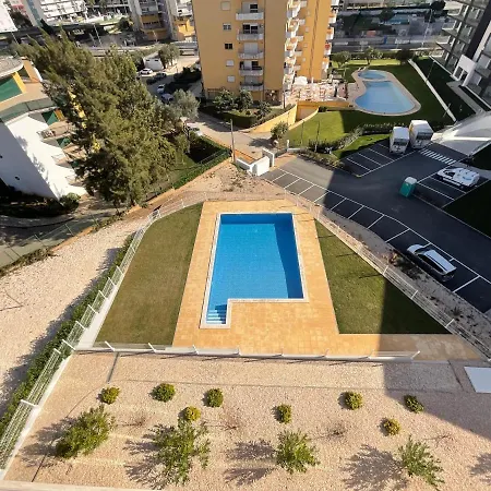 Premium Flat