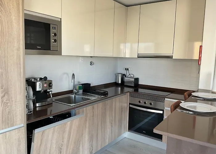 Premium Flat *